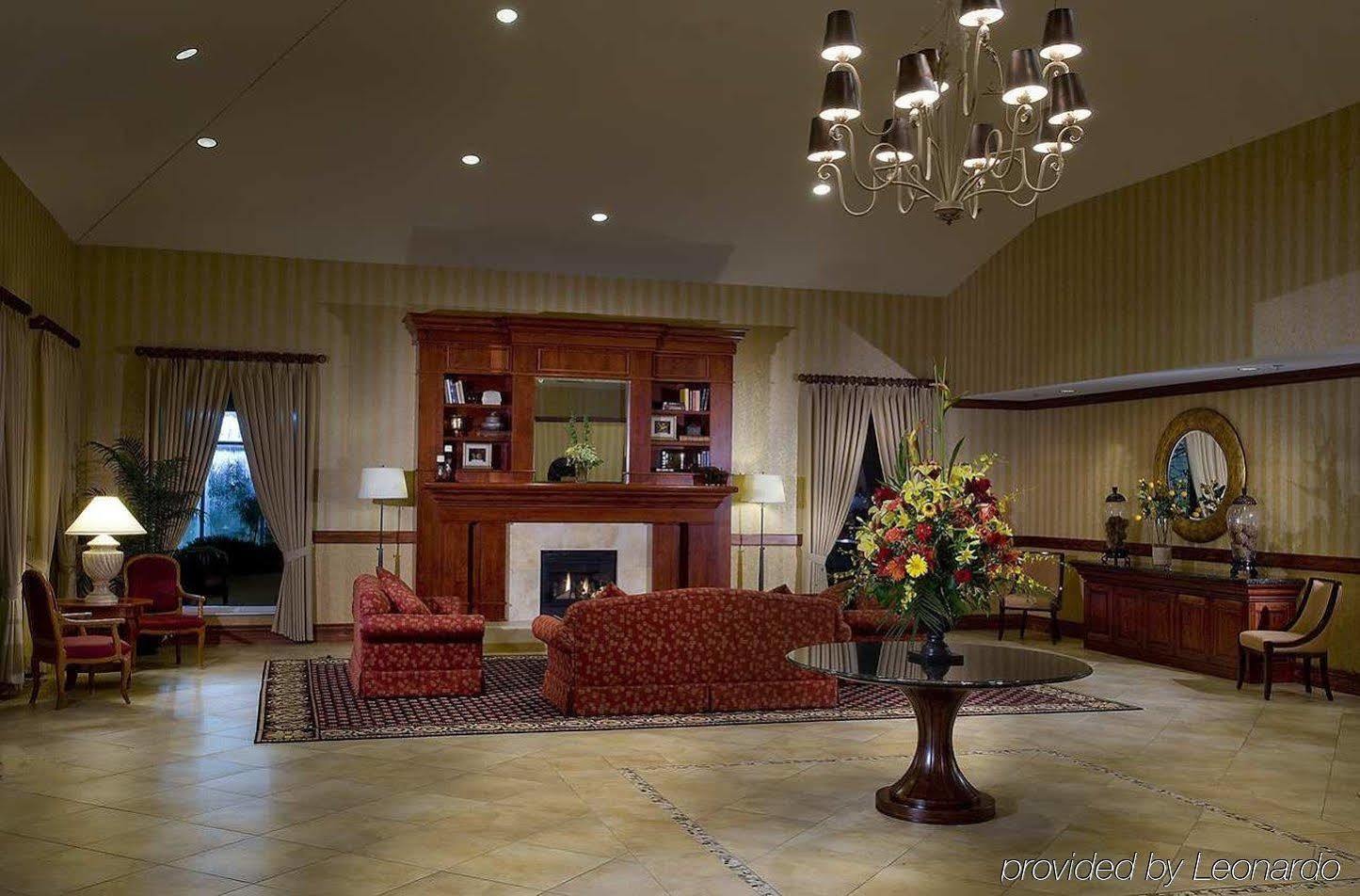 Hilton Garden Inn Milwaukee Northwest Conference Center Zewnętrze zdjęcie